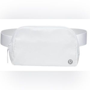 Lululemon Everywhere Belt Bag in white